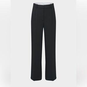NWOT Aritzia Effortless Pants Crepette Size 6